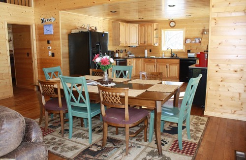 Cable House | Paradise Shores & Fish Galore ~your own private beach & dock!