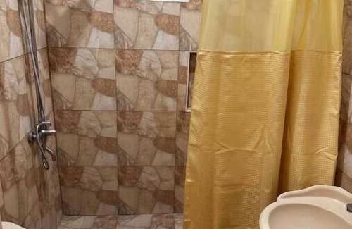 White Hall House | Paradise View Negril - 5 mins from the 7Miles Beach