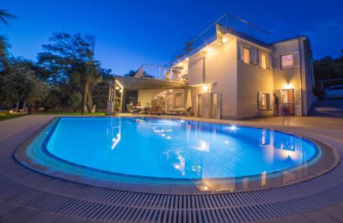 Ankaran Apartment | Paradise with Sea View Apartment