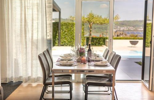Bodman-Ludwigshafen Apartment | Paradisio Poolsuite Summergold in Bodman am Bodensee