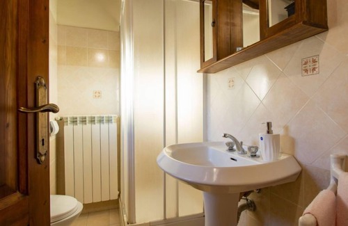 Fabbriche di Vallico House | Paradiso I by Interhome