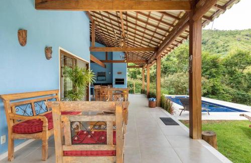 Petropolis Villa | Paraiso em Secretario com Wi-Fi e campo futebol