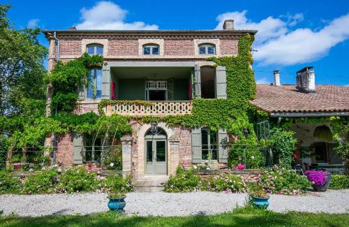 Negrepelisse Bed & Breakfast | PARC DE COULASSY