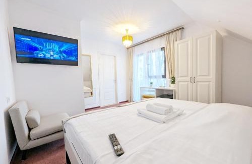 Moinesti Hotel | PARC PINI RESORT