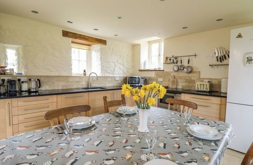 Newport House | PARC Y MARRIAGE, pet friendly in Newport, Pembrokeshire