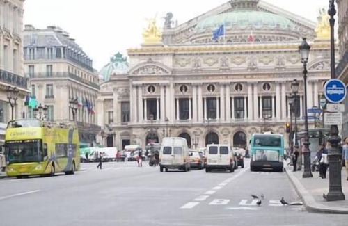 Gaillon Apartment | Paris, Opéra 5.charming Apartment in Paris