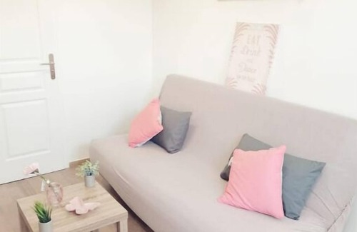 Savigny-sur-Orge Apartment | Paris/Orly 15 min - Studio Villa les Roses
