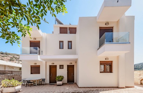Palaiokastro Villa | Paris Villa in Palaiokastro near the beach and taverns
