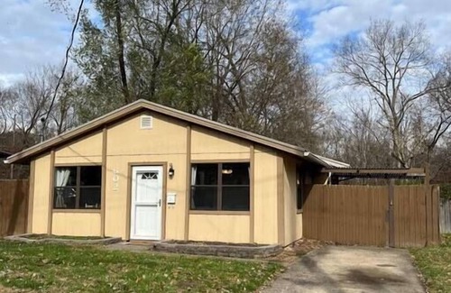 Loveland House | Park Ave 3 Bedroom House walk to Bike Trail