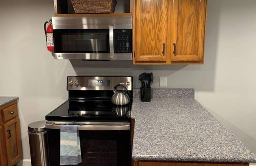 Lapeer House | Park in the Woods Cozy and clean. Shared Hot Tub