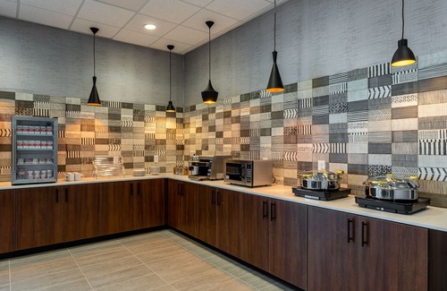 Florence Hotel | Park Inn by Radisson Florence, SC
