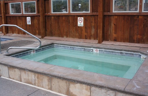 Historic District Condo | Park Place #C-104: Cozy - Close to Town and Lifts - Pool and Hot Tub Access