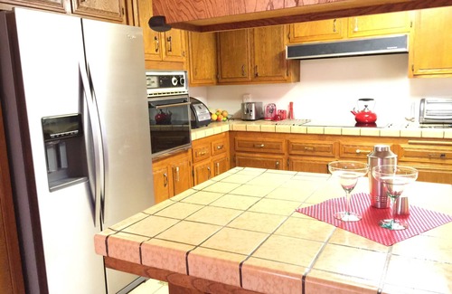 Joshua Tree House | Park Sendero, A 2 Bed Room 2 Bath Custom Spacious Home Min Away From The Village