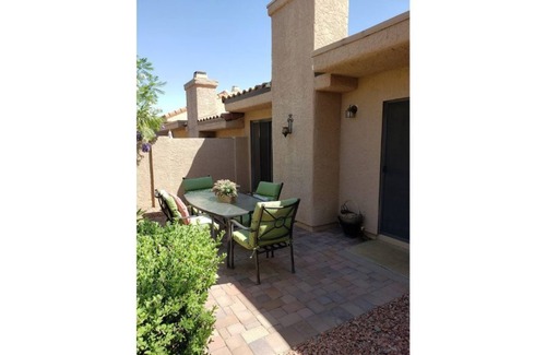 Tempe House | Park Setting with Pool! Old Town Scottsdale, ASU, PHX, Papago Park, Zoo, DBG