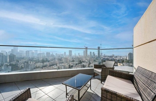 Park Tzameret Apartment | Park Tzameret 3BR Panoramic by HolyGuest