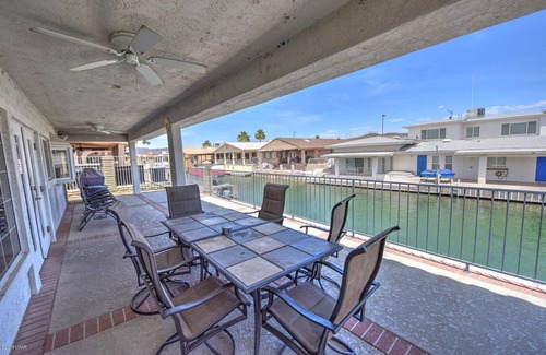 Moovalya Keys House | Parker Keys-Two Houses from the River