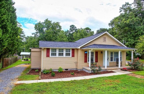 Stanley House | Parkside Retreat | 3 Beds & Porch - Park Across St, Huge Backyard!