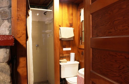 Ludington Cottage | Parkview Cottage #9 - Only 1/2 block to the Beach