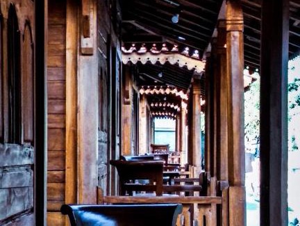 Manggarai Cabin | ParLezo