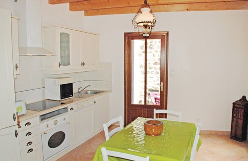 Saint-Fortunat-sur-Eyrieux House | Part of a charming stone house located in the old village of Saint Fortunat.