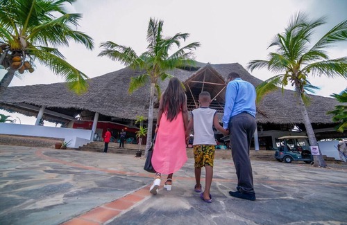 Gede House | Partial Sea View Cottages located in the Coastal Town of Kilifi, Watamu.