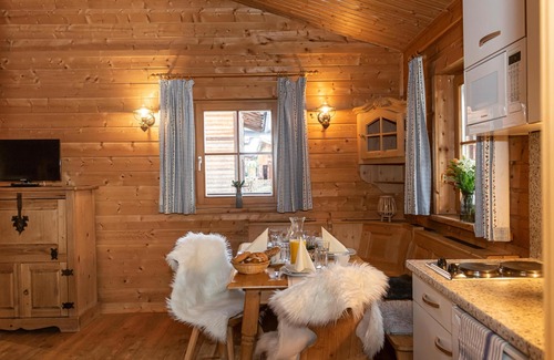 Niederau Ski Chalet | Particularly cosy chalet with a view