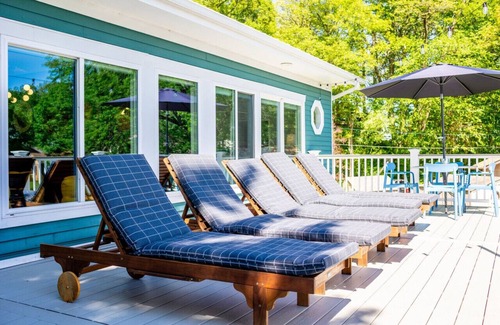 La Porte House | "Party on Pine" Pontoon & HotTub