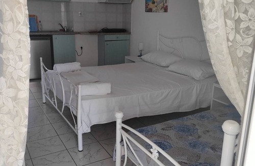 Halkidiki Apartment | Paschalia Haus Liegt in der Grünen Gegend von Psakoudia