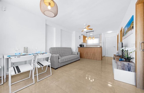 Torrevieja Apartment | Paseo de la Brisa Holiday Nest