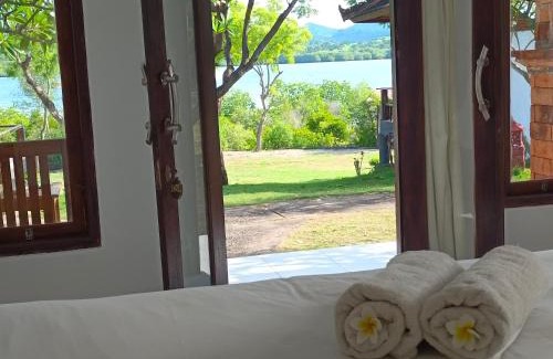 Pejarakan Cabin | Pasir Putih Cottage - Menjangan