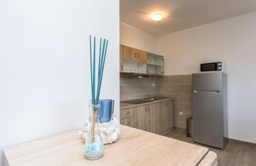 Zrce Apartment | Pasko 2 modern furnished ap for 7
