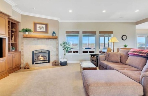 San Miguel House | Paso Robles area home on 10 acres amazing view