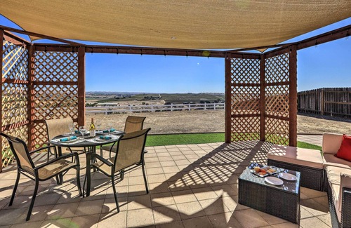 Paso Robles House | Paso Robles Cottage w/Patio Overlooking Vineyards!