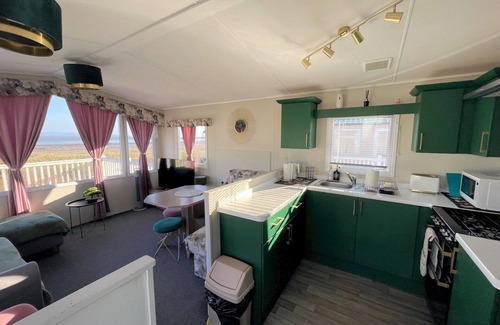 Southerness House | Pass the Keys | Beautiful Beach Lodge with Outstanding Sea Views
