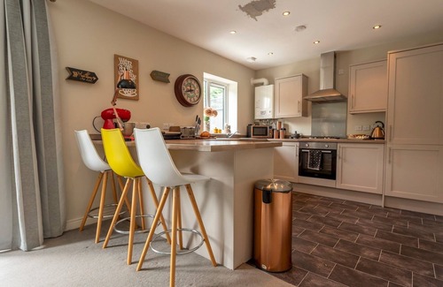 Hinstock House | Pass the Keys | Charming Modern Retreat with Private Garden