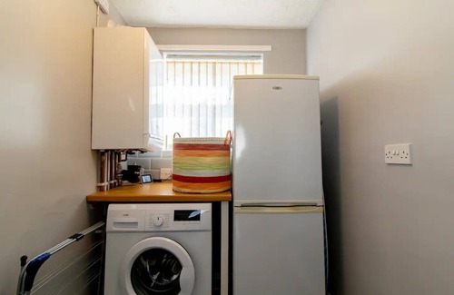 Ferryhill House | Pass the Keys | Comfortable townhouse a few miles from Durham City