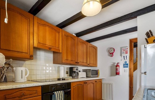 Bontnewydd House | Pass the Keys | Cosy 3 Bedroom Barn Conversion with pool
