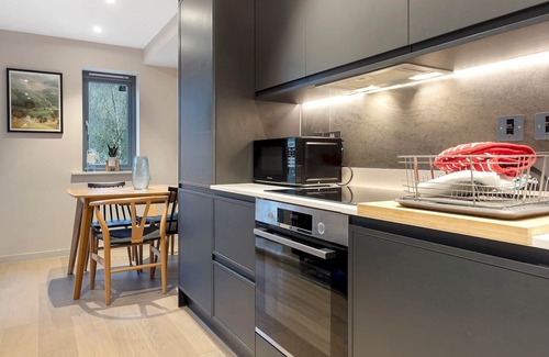 Backbarrow Apartment | Pass the Keys | Exceptional 3 Bedroom River View Apartment