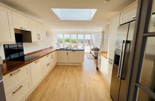 Lydd-on-Sea House | Pass the Keys | Fabulous Beach Front Holiday Location!
