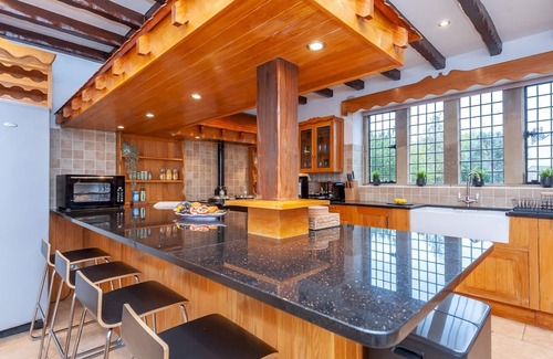 Farsley House | Pass the Keys | Farmhouse Barn - Rustic luxury for families -Leeds