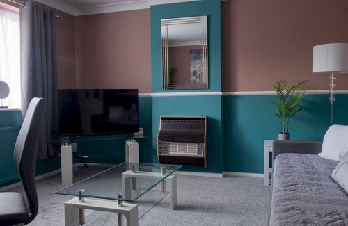 Scunthorpe House | Pass the Keys | Flat close to amenities