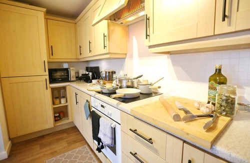 Manchester Apartment | Pass the Keys | Free Parking X2 Walk To Man City & Manchester