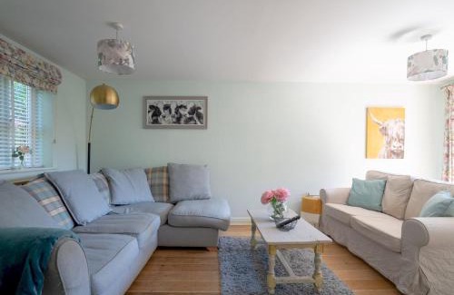 Cheltenham House | Pass the Keys Lovely 4 bedroom family home with garden parking