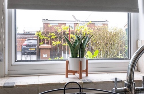 Scunthorpe Apartment | Pass the Keys | Spacious flat