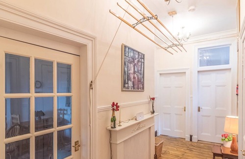 Morningside Apartment | Pass the Keys | Spacious and Bright property, in Chic Morningside! Sleeps up to 6 guests