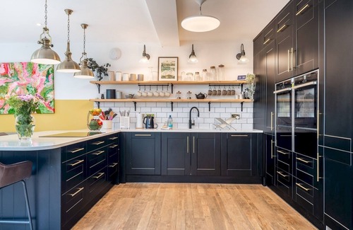 Wendover House | Pass the Keys | Stunning Edwardian Home in the Chilterns