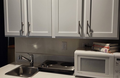 Visalia Apartment | PASSAGE TO YOSEMITE - NEW SPACIOUS APARTMENT- PET FRIENDLY