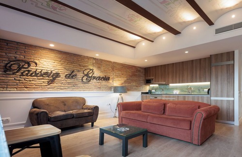 Eixample Apartment | Passeig de Gracia by Enjoybcn
