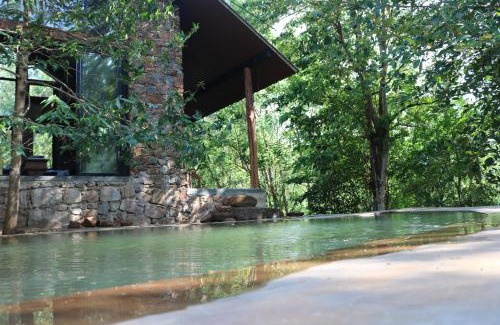 Embilipitiya Ski Chalet | Passion Hills