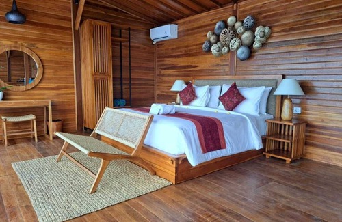 Sidemen Bed & Breakfast | Patal Kikian Villas